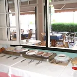 Hotel Catala *