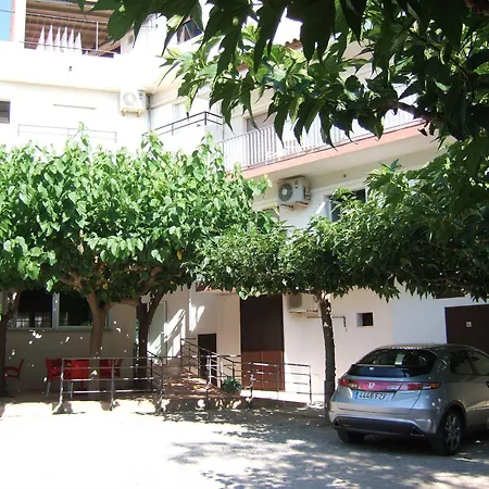 Catala Hotel *